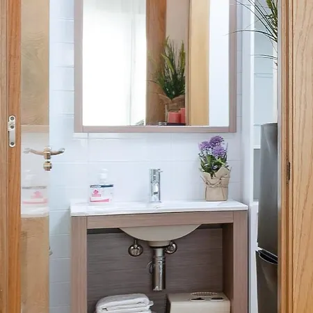 Happiness Corner By Fidalsa Holiday home